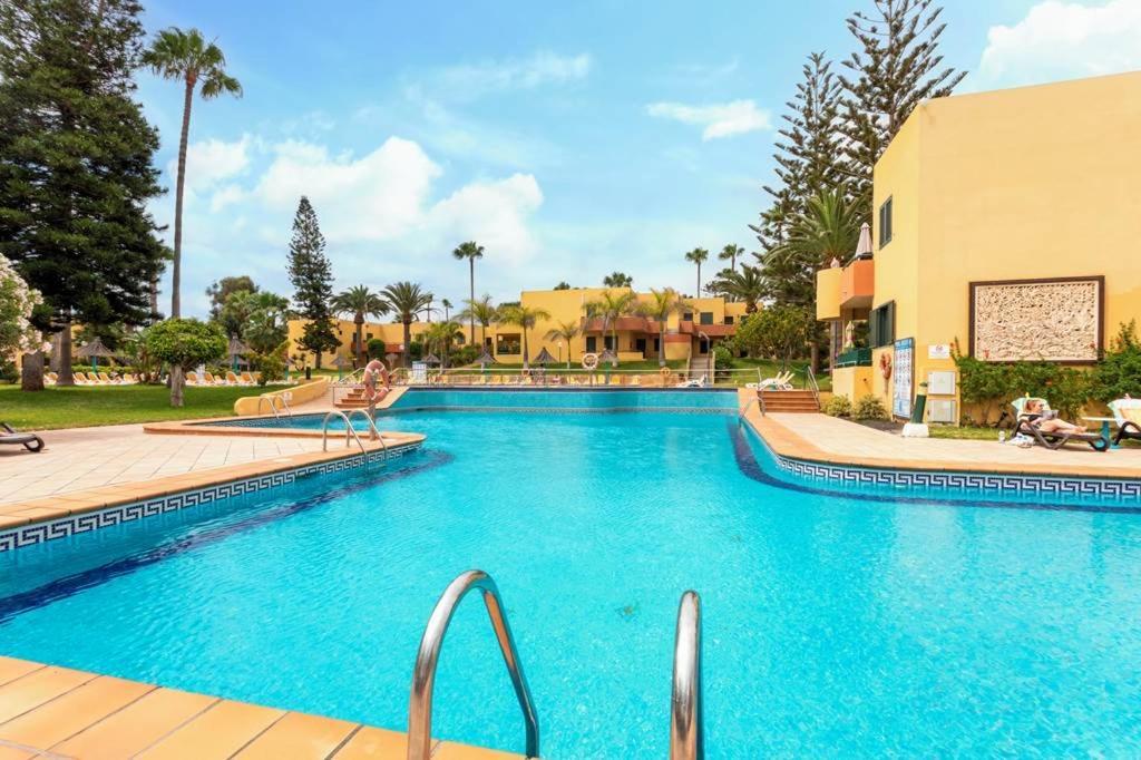 Atlantic Garden Andrew Apartments Pool Air Conditioning Corralejo Exterior photo