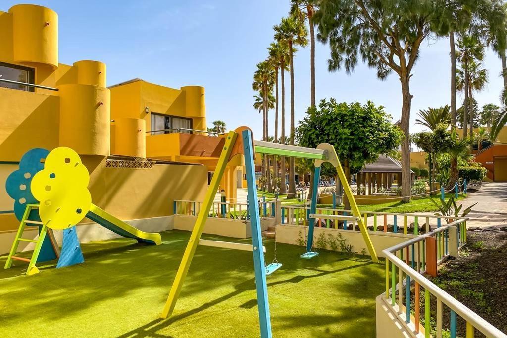 Atlantic Garden Andrew Apartments Pool Air Conditioning Corralejo Exterior photo