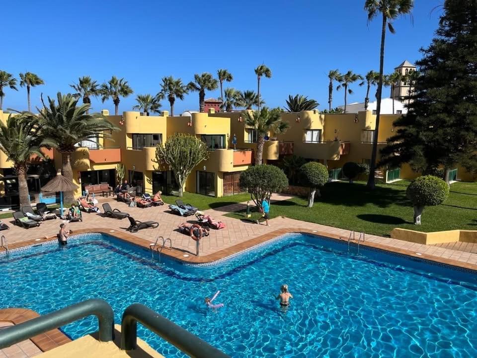 Atlantic Garden Andrew Apartments Pool Air Conditioning Corralejo Exterior photo